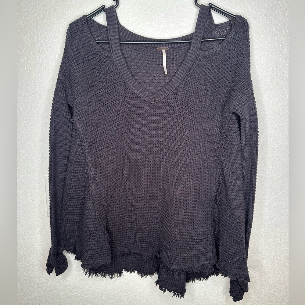 Free People Black V-Neck Knit Sweater